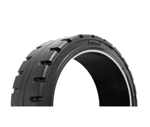 LLANTA DE TRACCIÓN NEGRA